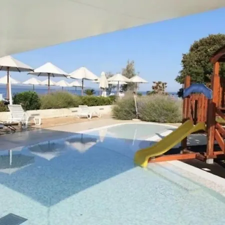 Lolipop With Pool Διαμέρισμα